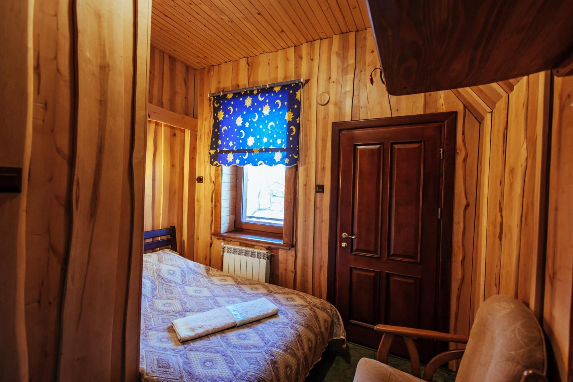 U Yaroslava Hotel Yaremche Ruang foto