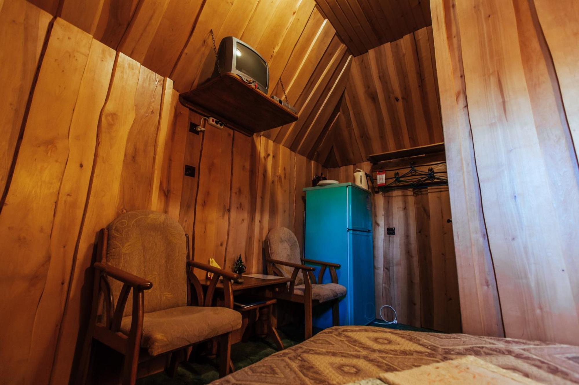 U Yaroslava Hotel Yaremche Ruang foto